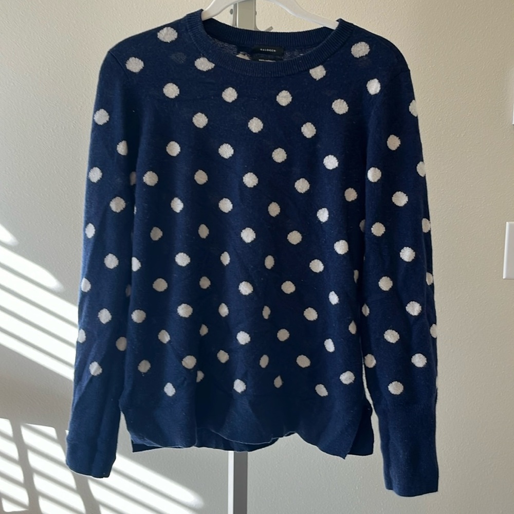 Cashmere sweater